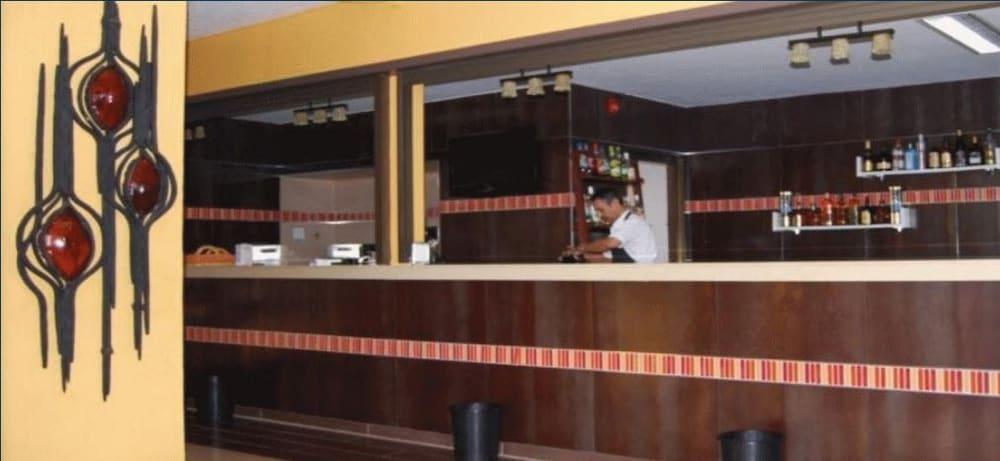 Hotel Anfora Melilla Bagian luar foto