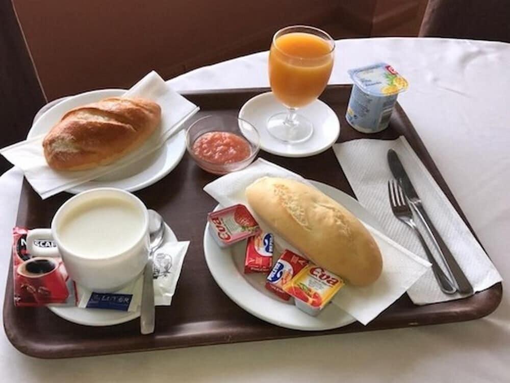 Hotel Anfora Melilla Bagian luar foto